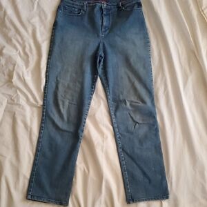 Gloria Vanderbilt Amanda Missy Blue Jean Size 12. GUC